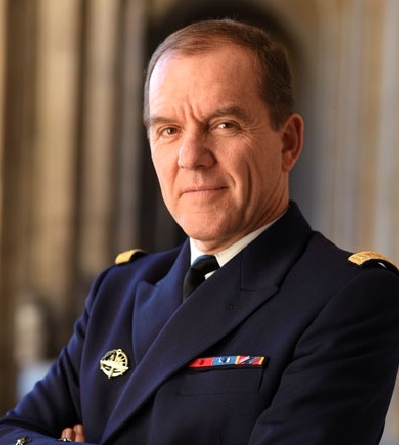 L'Amiral Loïc Finaz